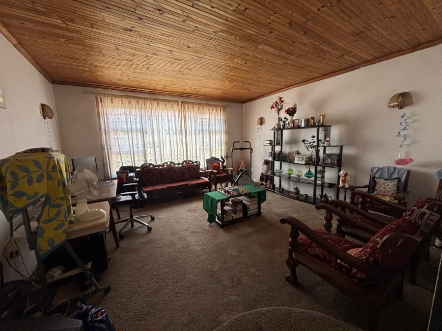 3 Bedroom Property for Sale in Sidwell Eastern Cape
